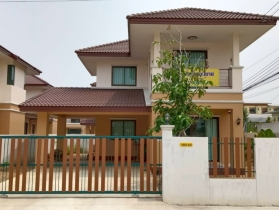 บ้านเฟื่องสุขลำโพ